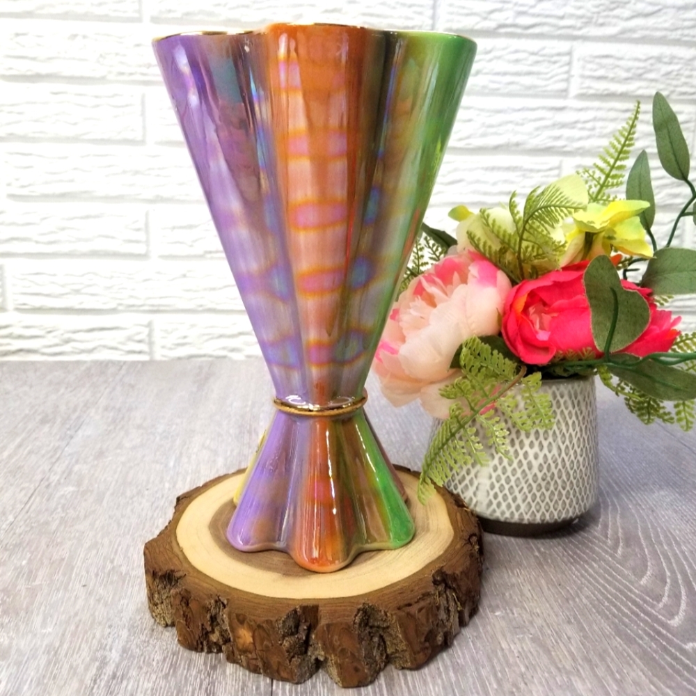 🎉HP🎉Stunning Italian rainbow luster glaze vase🌟 - Picture 3 of 16